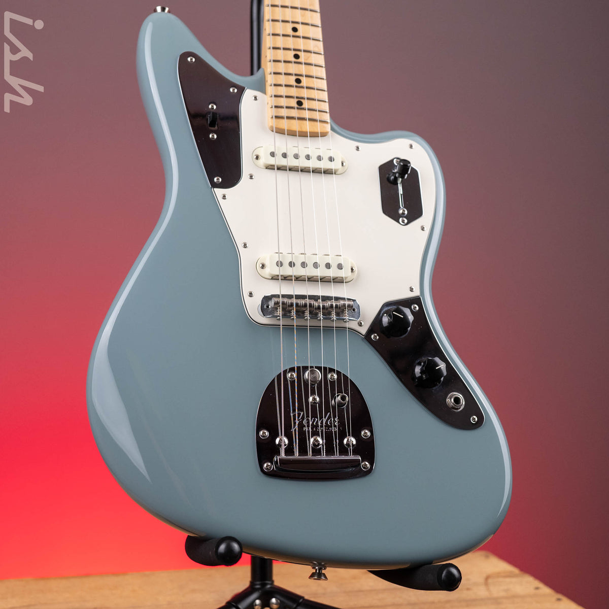 2018 Fender American Professional Jaguar® Sonic Gray – Ish Guitars