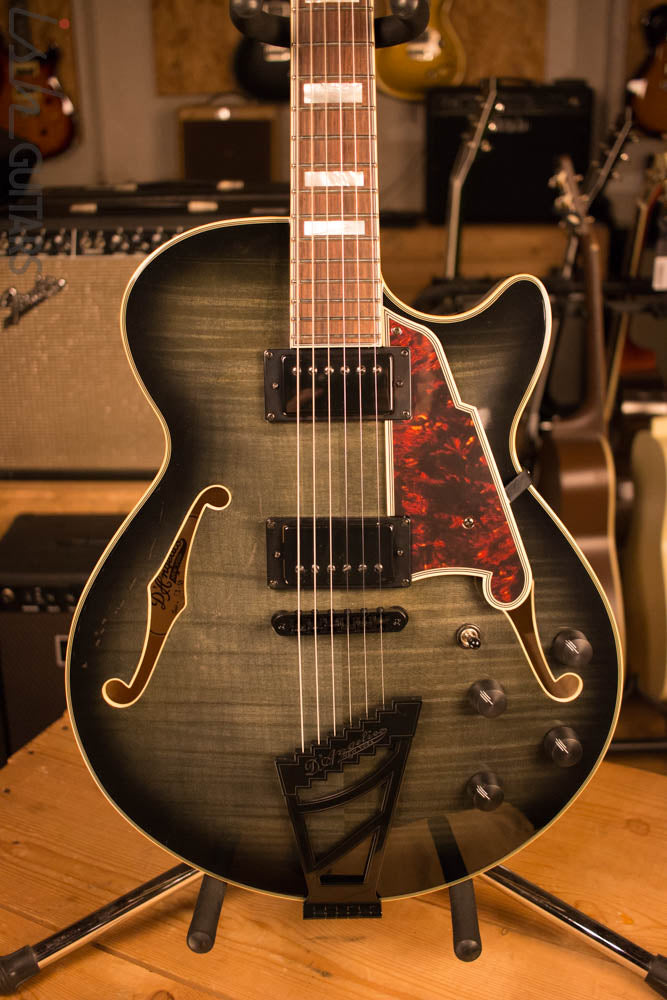 D'Angelico Excel EX-SS Laminated Flame Maple Grey Black Store Demo
