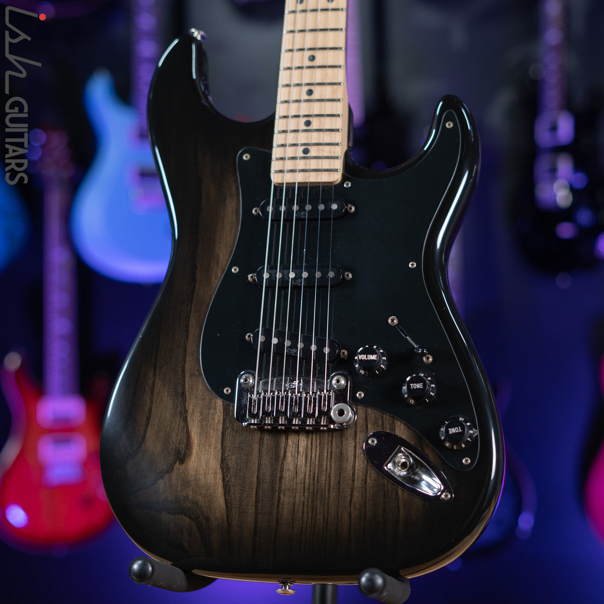 G&L Legacy エレキギター ブラック MOD 2000s G&L Legacy USA Blackburst – Ish Guitars