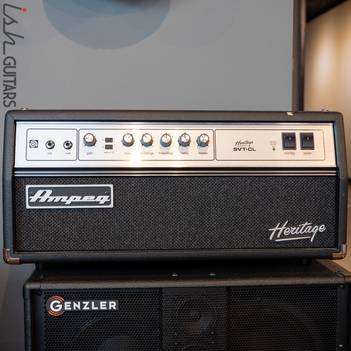 Ampeg Heritage SVT-CL 500W – Ish Guitars