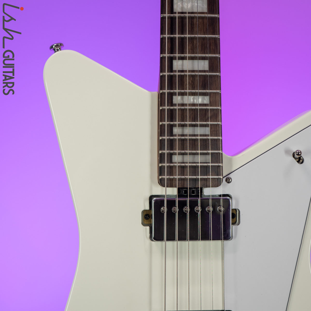 Sterling Mariposa Imperial White – Ish Guitars