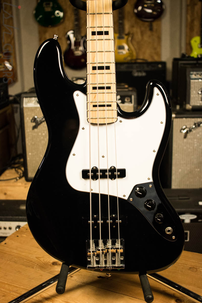 2004 Fender Geddy Lee Jazz Bass – Ish Guitars