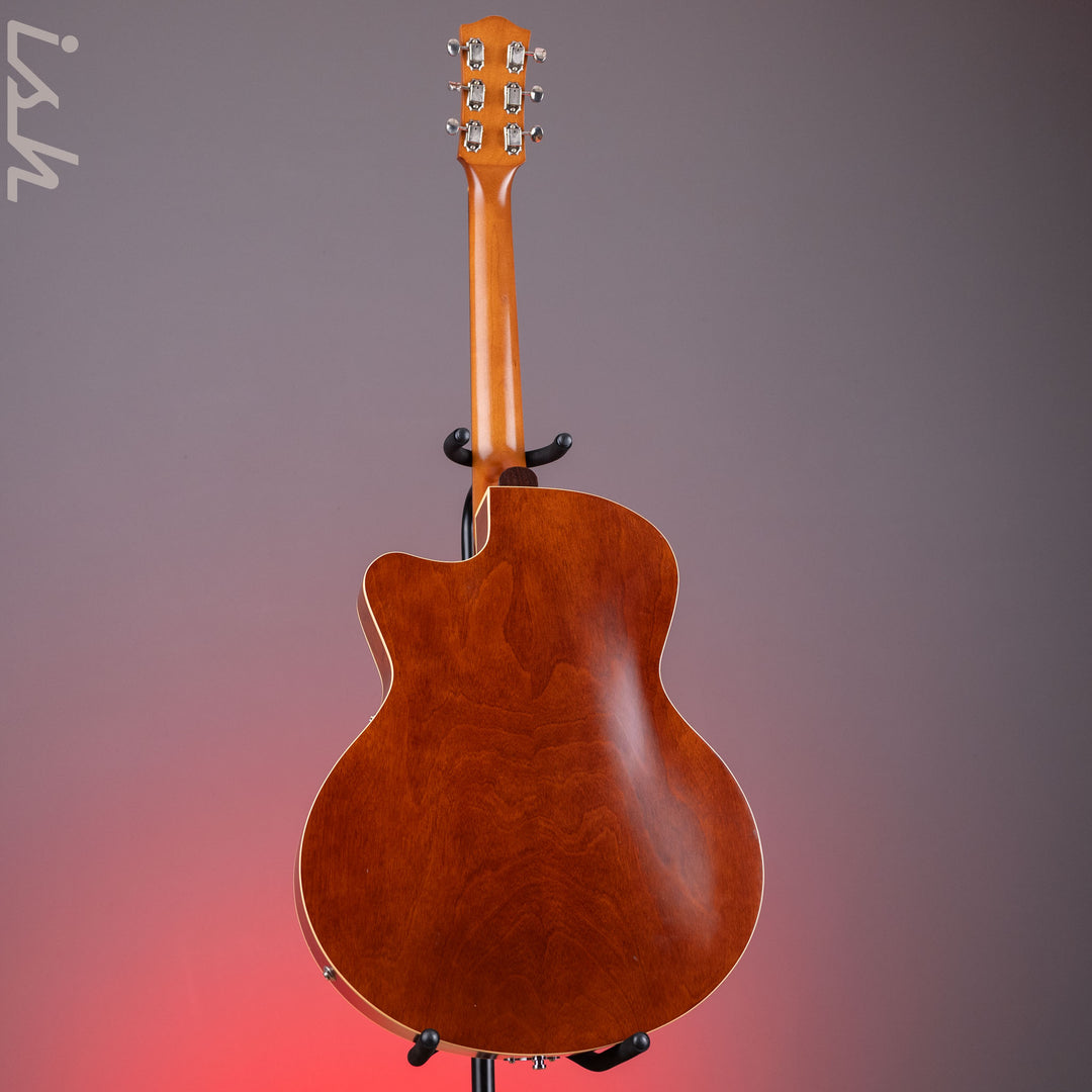 Godin 5th Avenue CW Kingpin II Cognac Burst