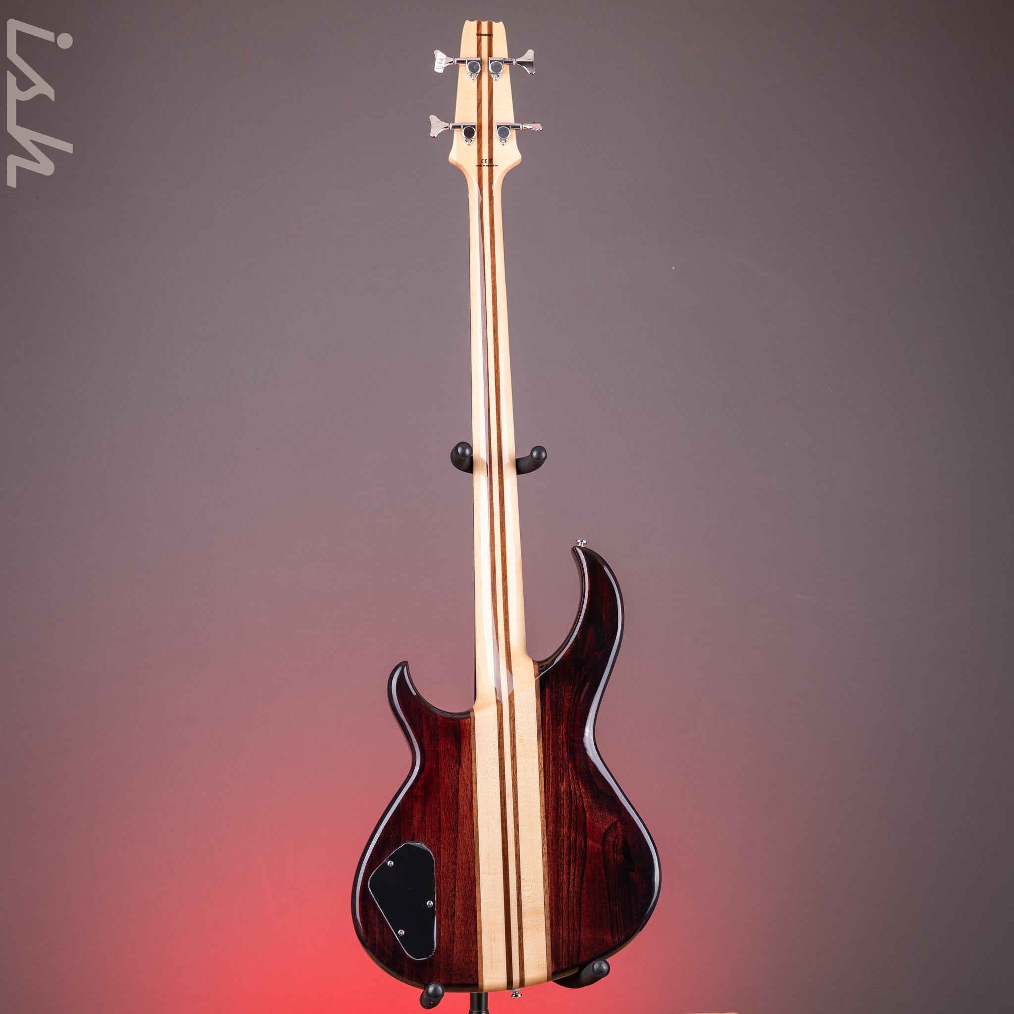 Aria Pro II SB-700 Walnut – Ish Guitars
