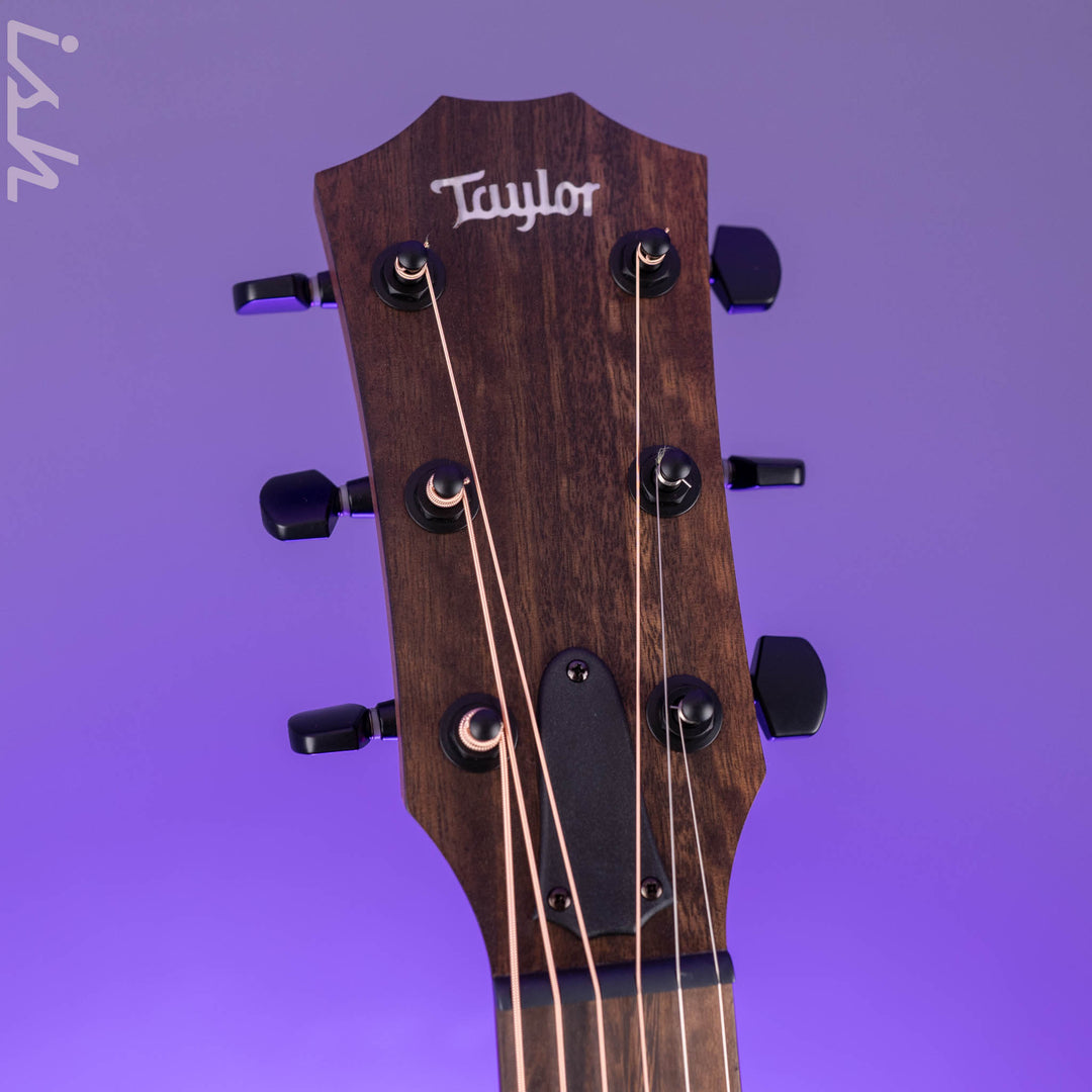 Taylor AD12e American Dream Acoustic-Electric Guitar Walnut Sunburst