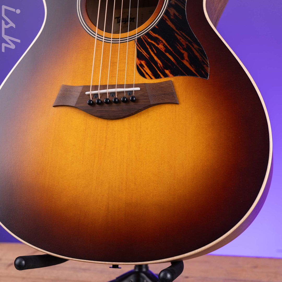 Taylor AD12e American Dream Acoustic-Electric Guitar Walnut Sunburst