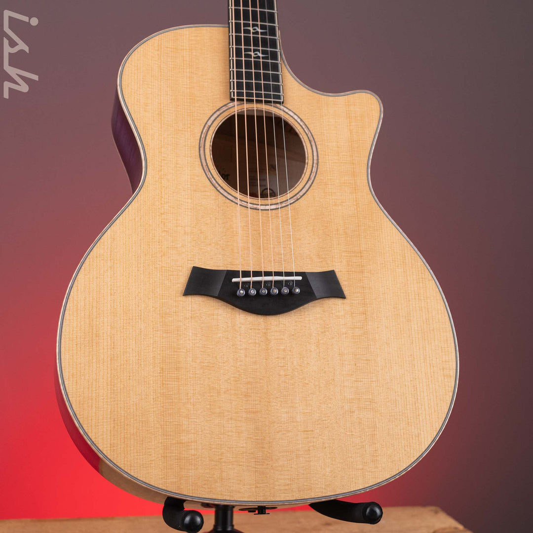 Taylor NAMM Custom C14ce B4008 Grand Auditorium Lilac Wine