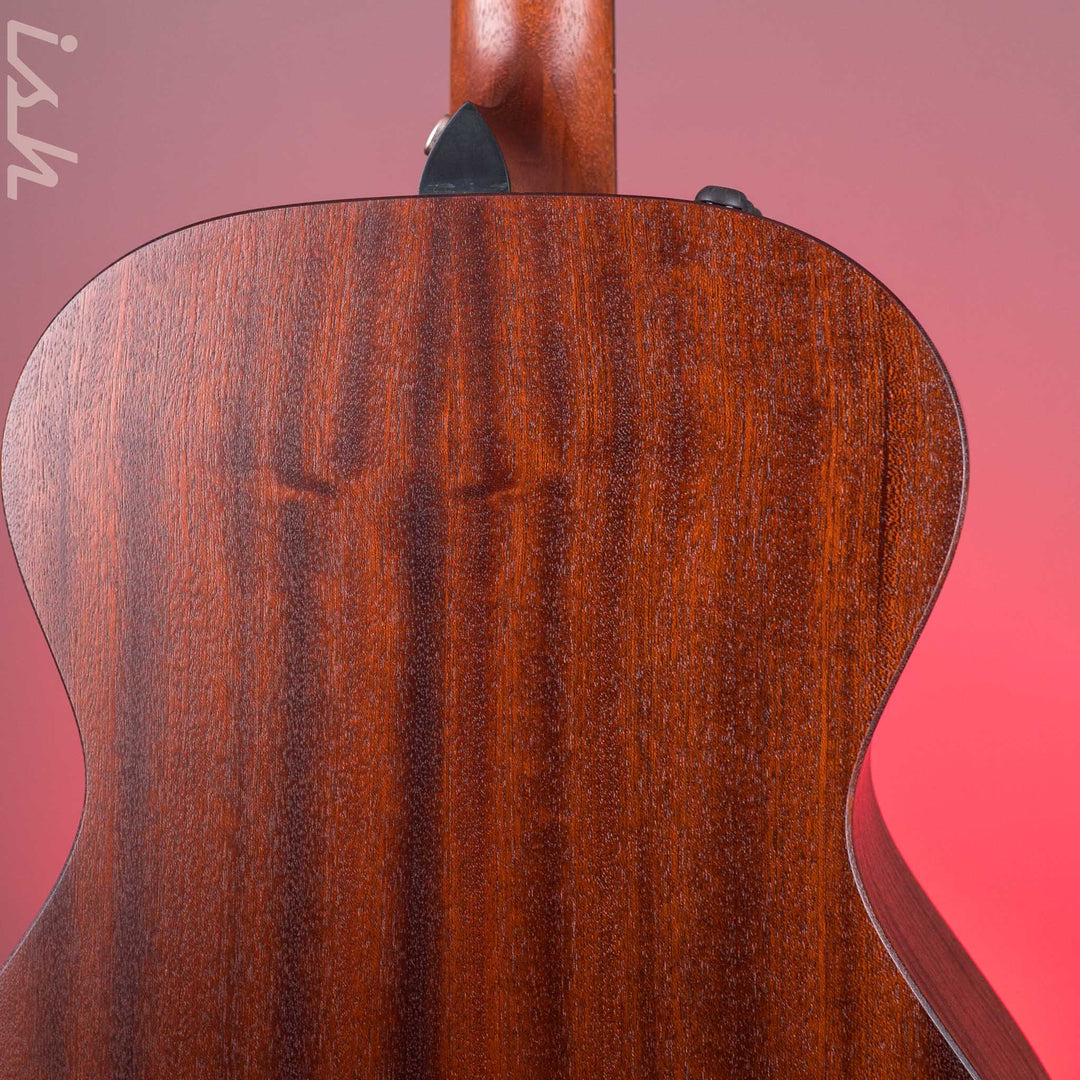 2022 Taylor AD22e Acoustic-Electric Guitar