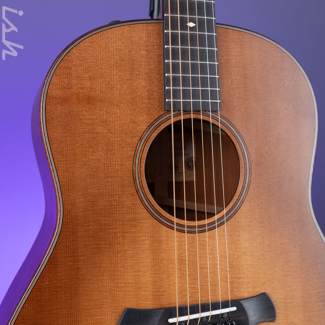 2021 Taylor Builder’s Edition 517e Acoustic Guitar Wild Honey Burst