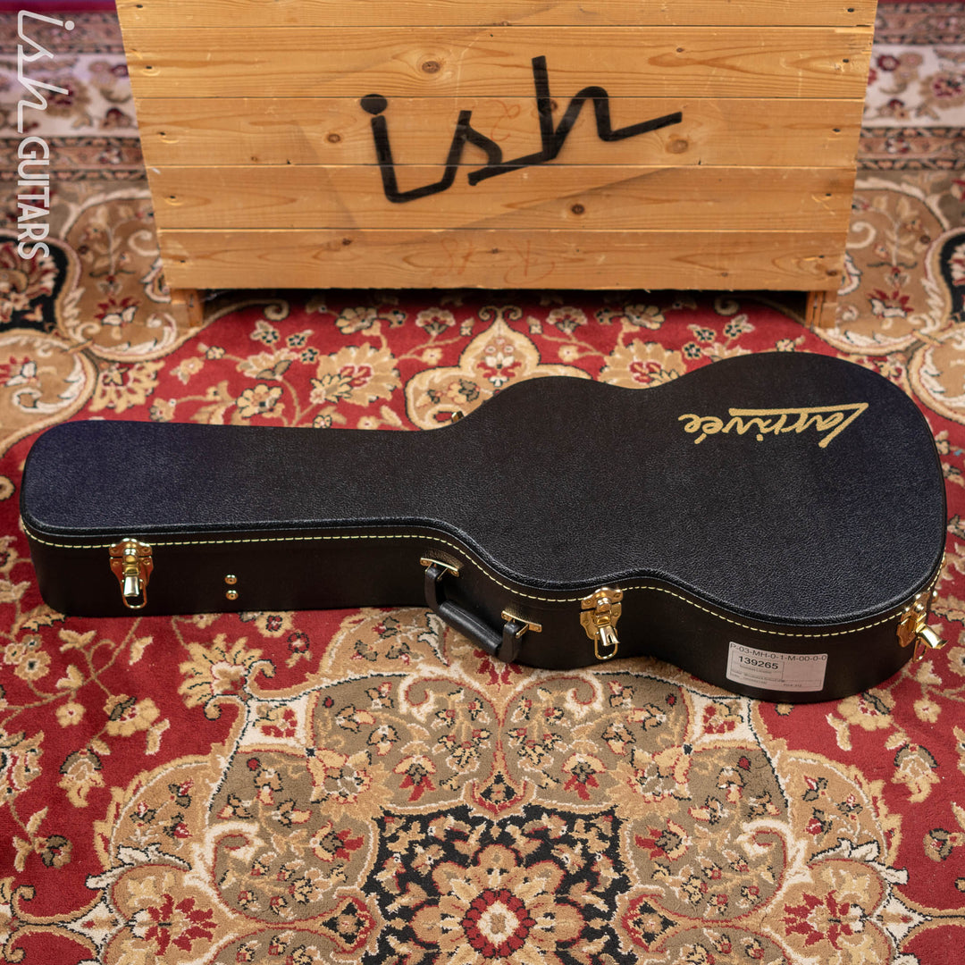 2023 Larrivee P-03 Mahogany Lefty Parlor Guitar Natural