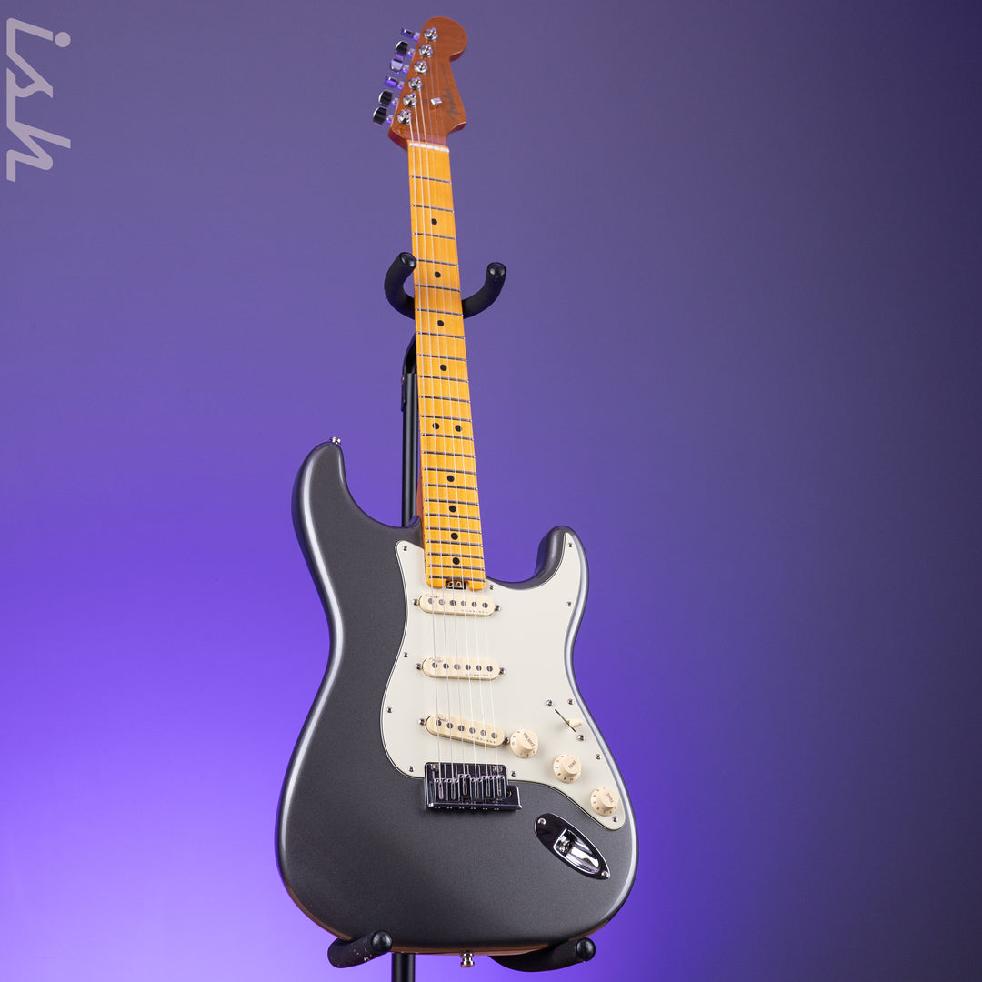 2022 Fender Elite Stratocaster NOS Custom Shop Pewter