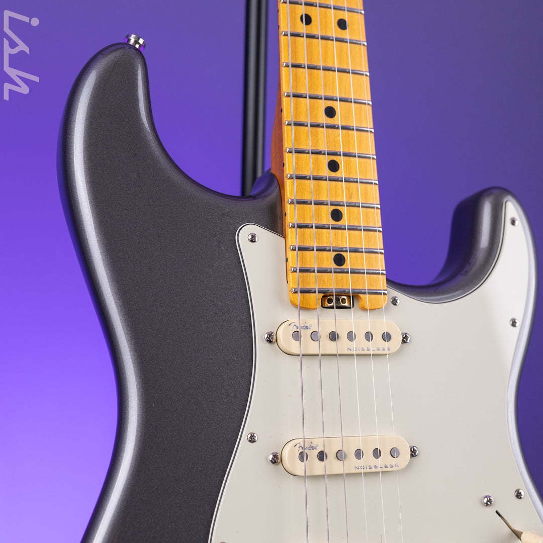 2022 Fender Elite Stratocaster NOS Custom Shop Pewter