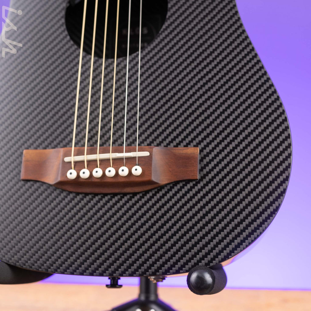 Klos Travel Hybrid Travel Guitar Black Carbon Fiber
