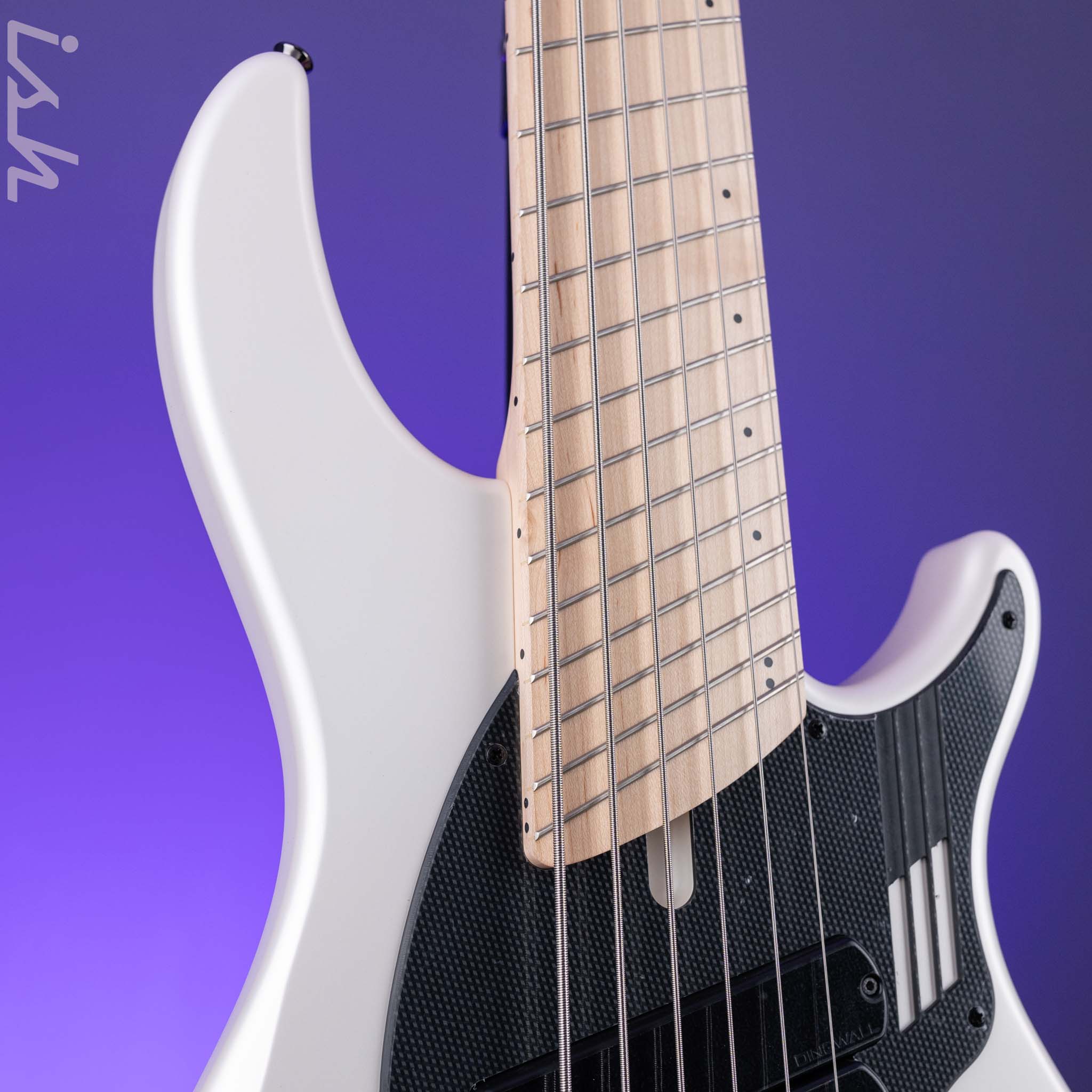 Dingwall NG-3 6-String Bass Matte Ducati Pearl White – Ish Guitars