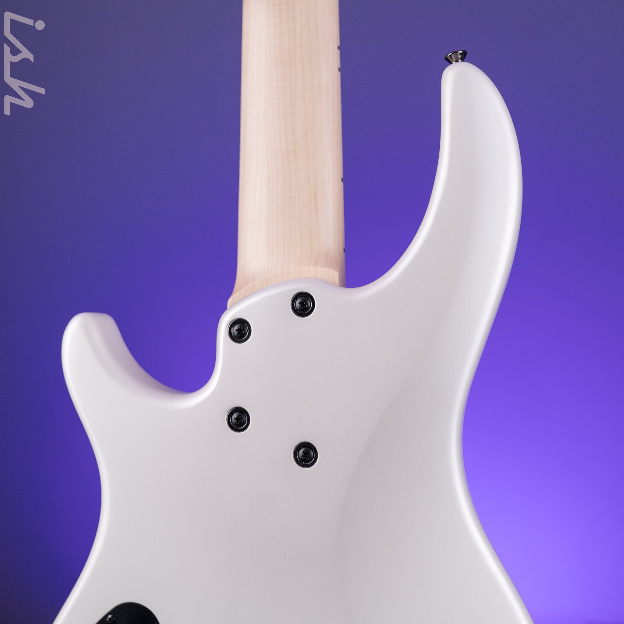 Dingwall NG-3 5-String Bass Matte Ducati Pearl White B-Stock – Ish