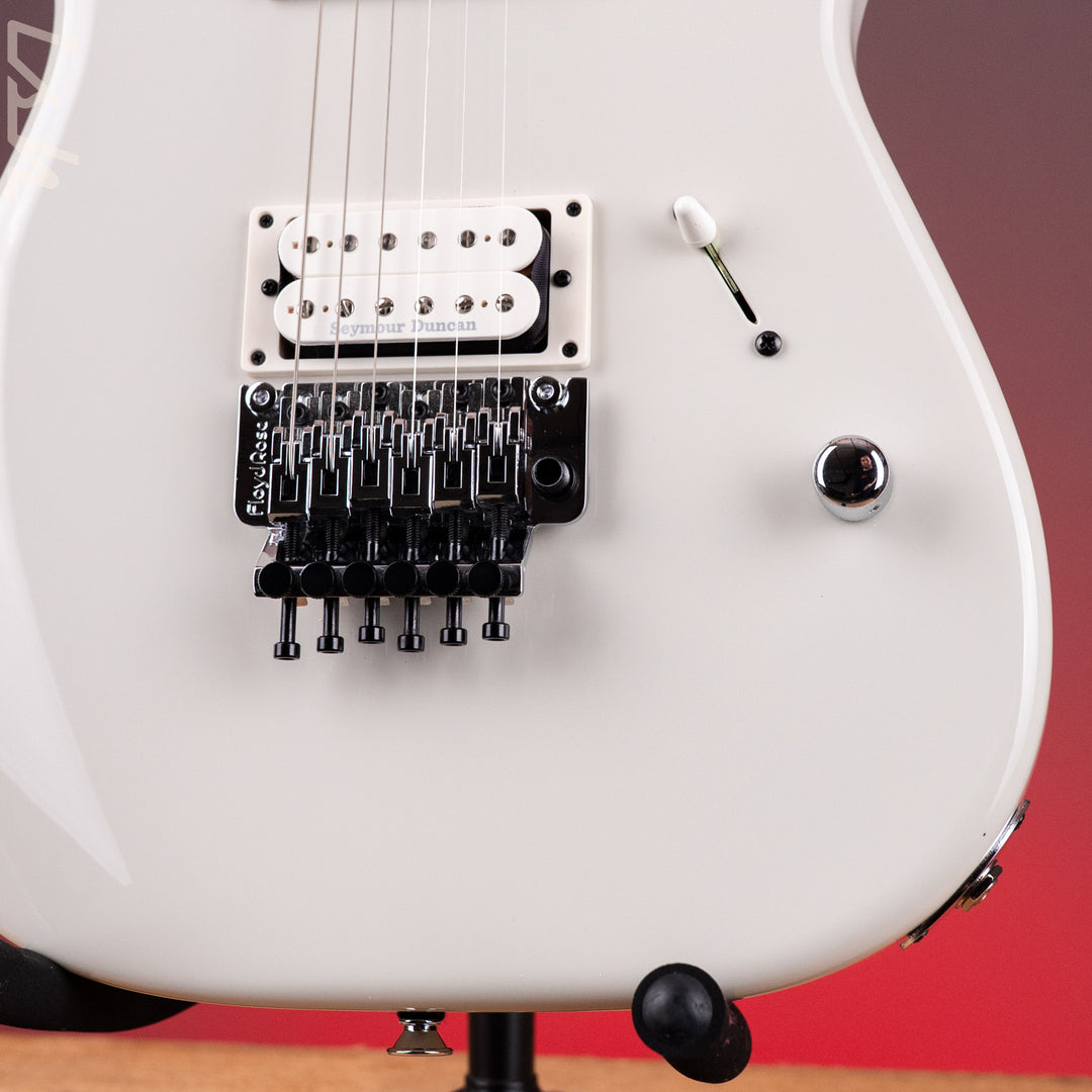 2026 Charvel American Neo-Classic SD1 HH FR Ivory Blitz