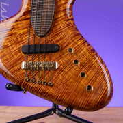 Ritter “The Late Lounge Raptor” 5 String Bass