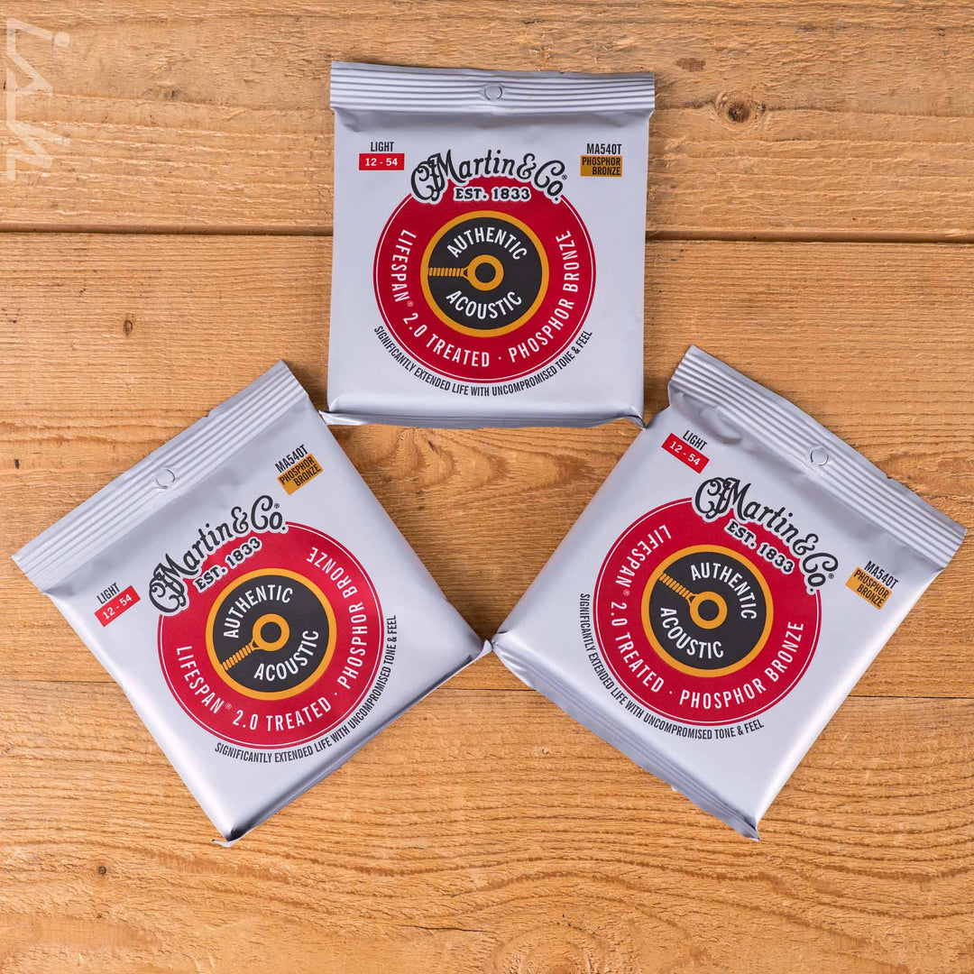 Martin MA540T 12-54 Light 3-Pack Authentic Acoustic Lifespan 2.0 Treated 92/8 Phosphor Bronze Guitar Strings