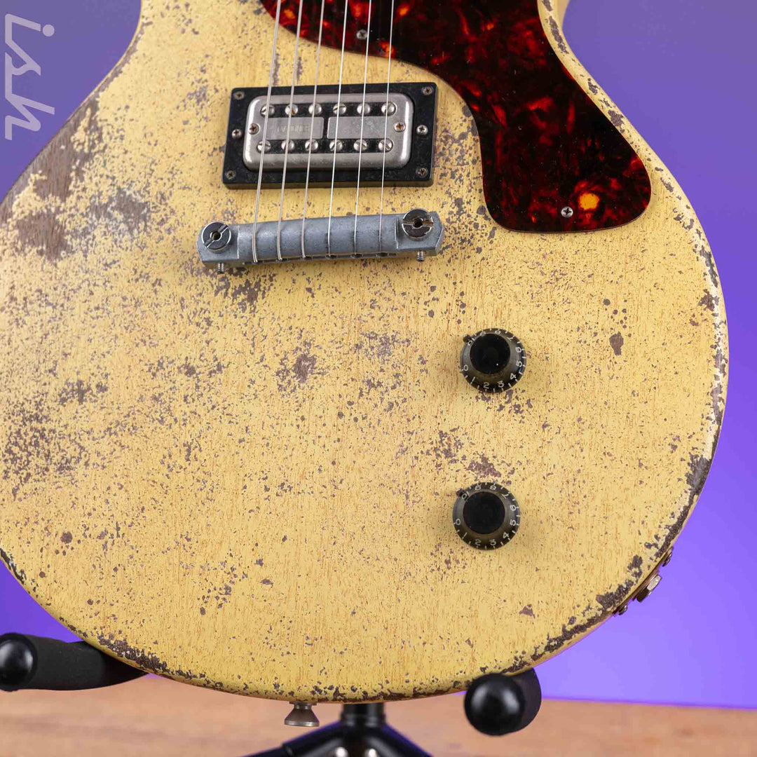2020 Rock N Roll Relics Thunders DC Aged Yellow