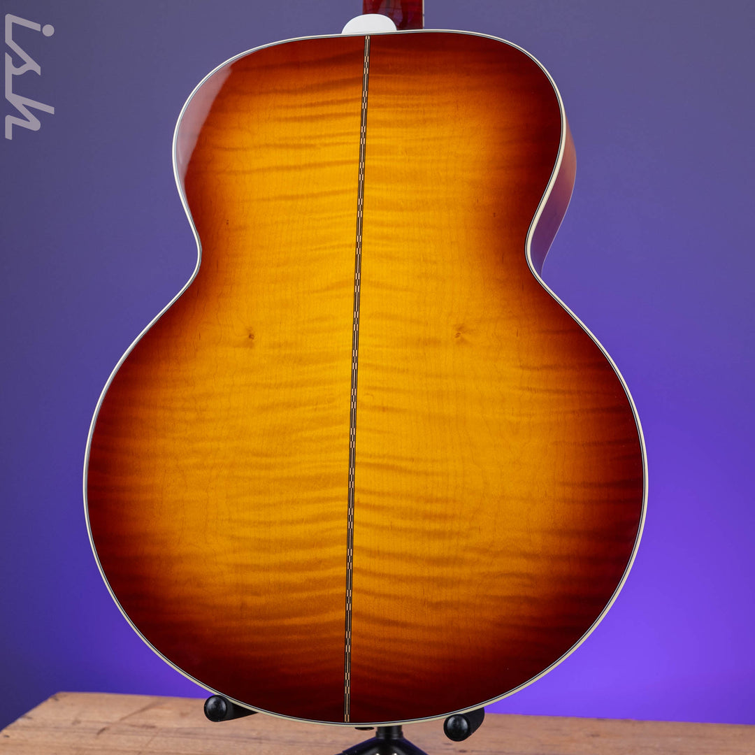2022 Gibson SJ-200 Standard Acoustic-Electric Guitar Autumnburst