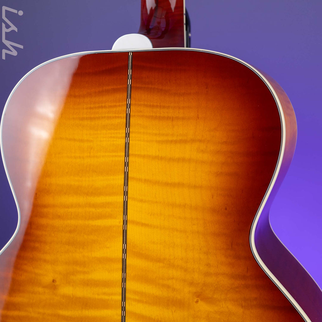 2022 Gibson SJ-200 Standard Acoustic-Electric Guitar Autumnburst