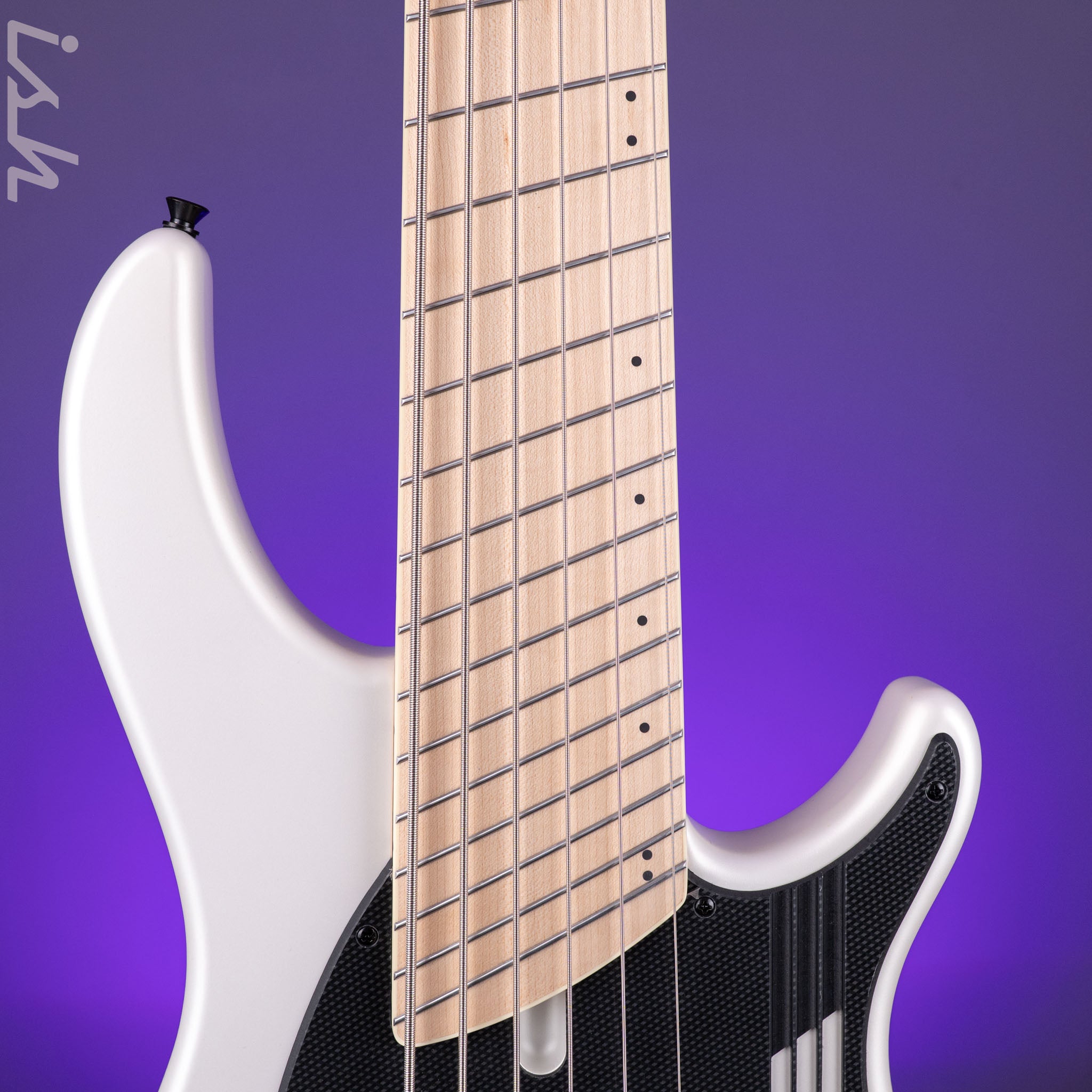 Dingwall NG-3 6-String Bass Matte Ducati Pearl White – Ish Guitars