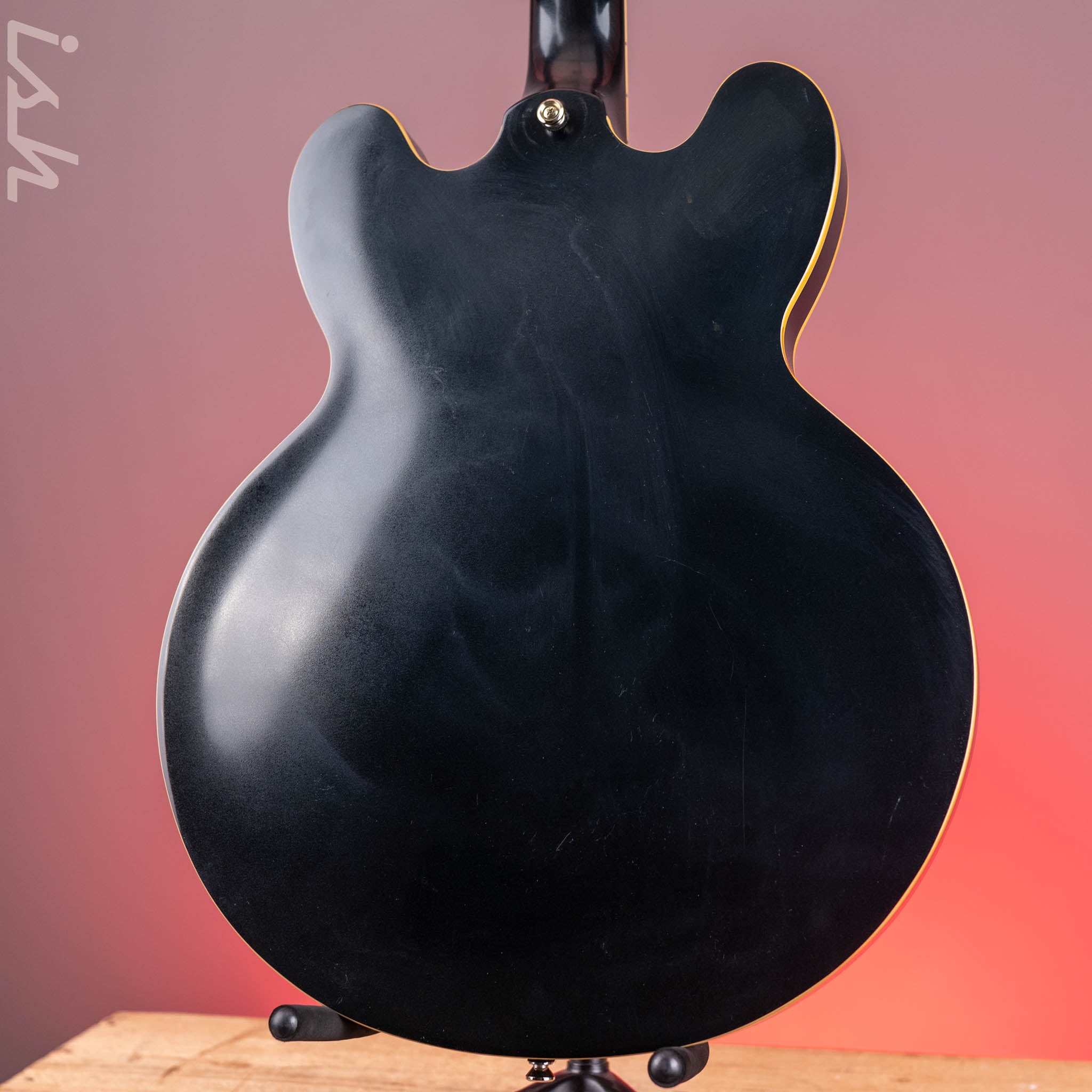 る*み様 Epiphone ES-335 ブラック 2021 Epiphone ES-335 Black – Ish Guitars