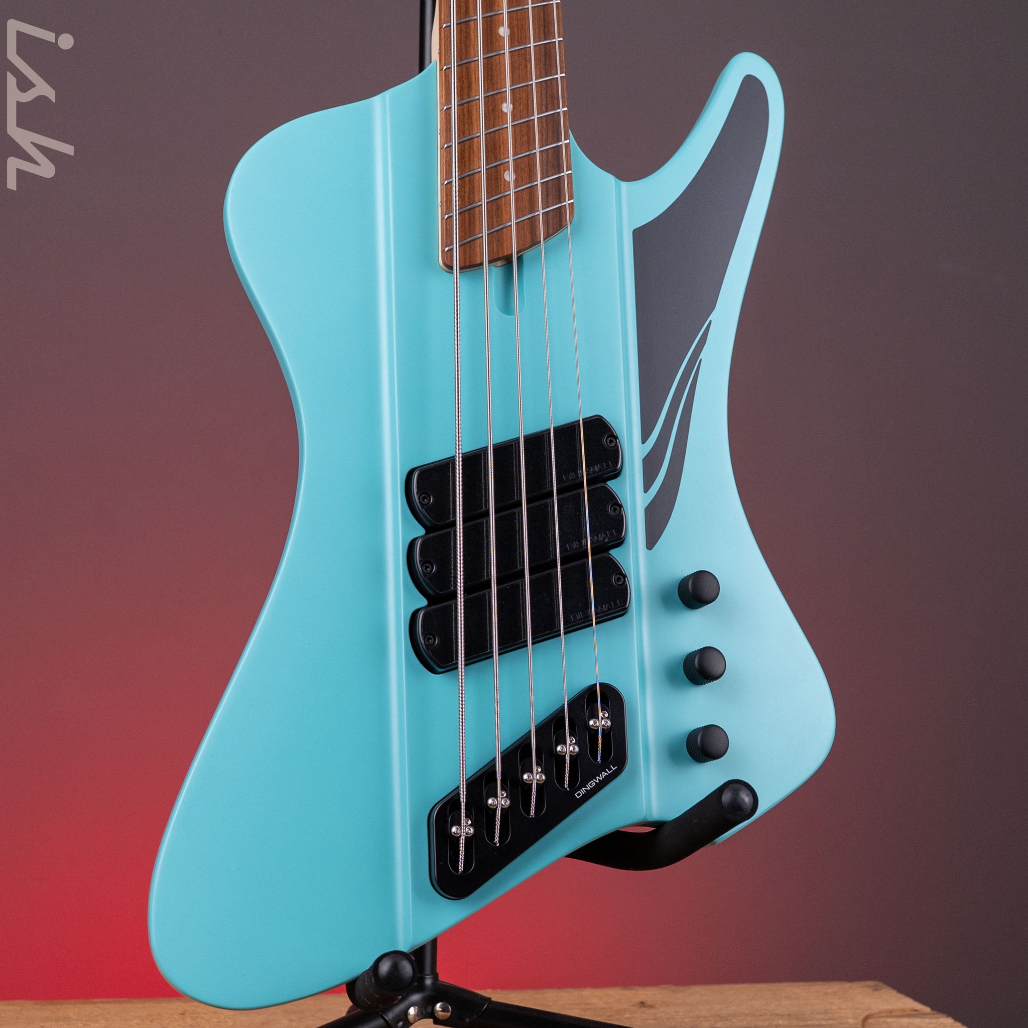 Dingwall D-Roc Standard 5-String Bass Matte Celestial Blue – Ish