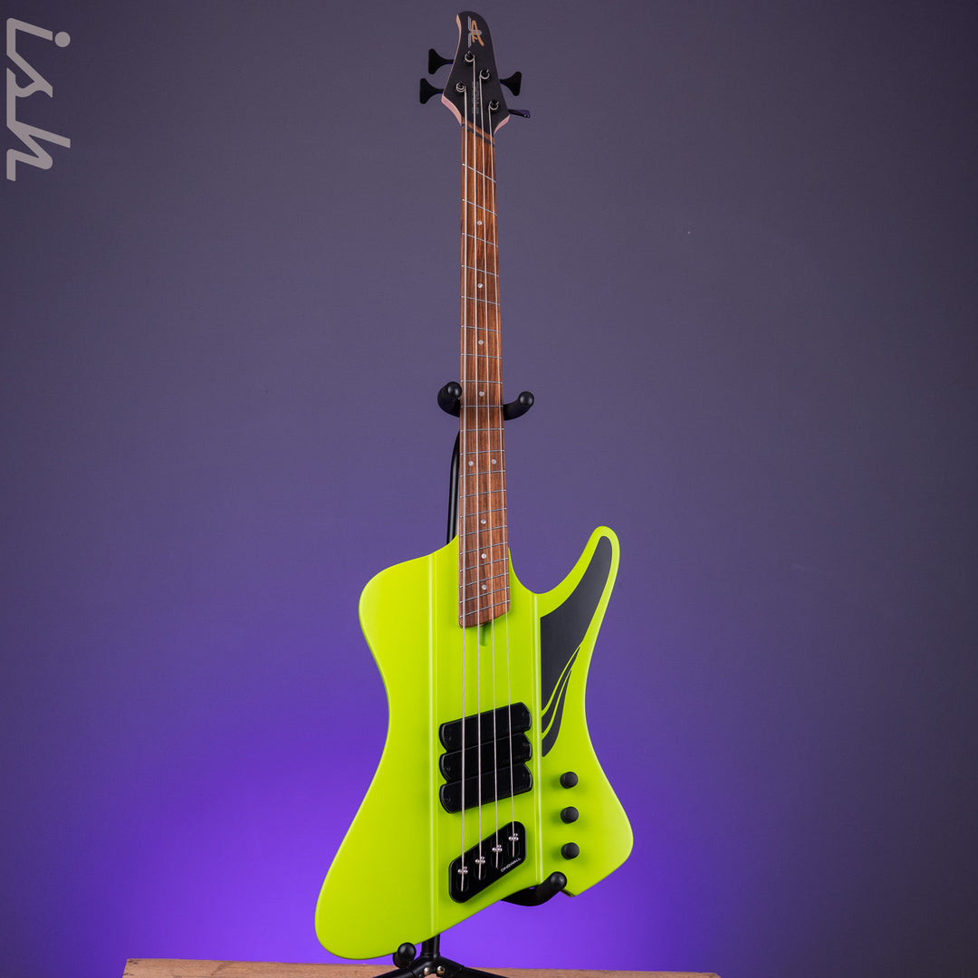 Dingwall D-Roc Standard 4-String Bass Matte Ferrari Green