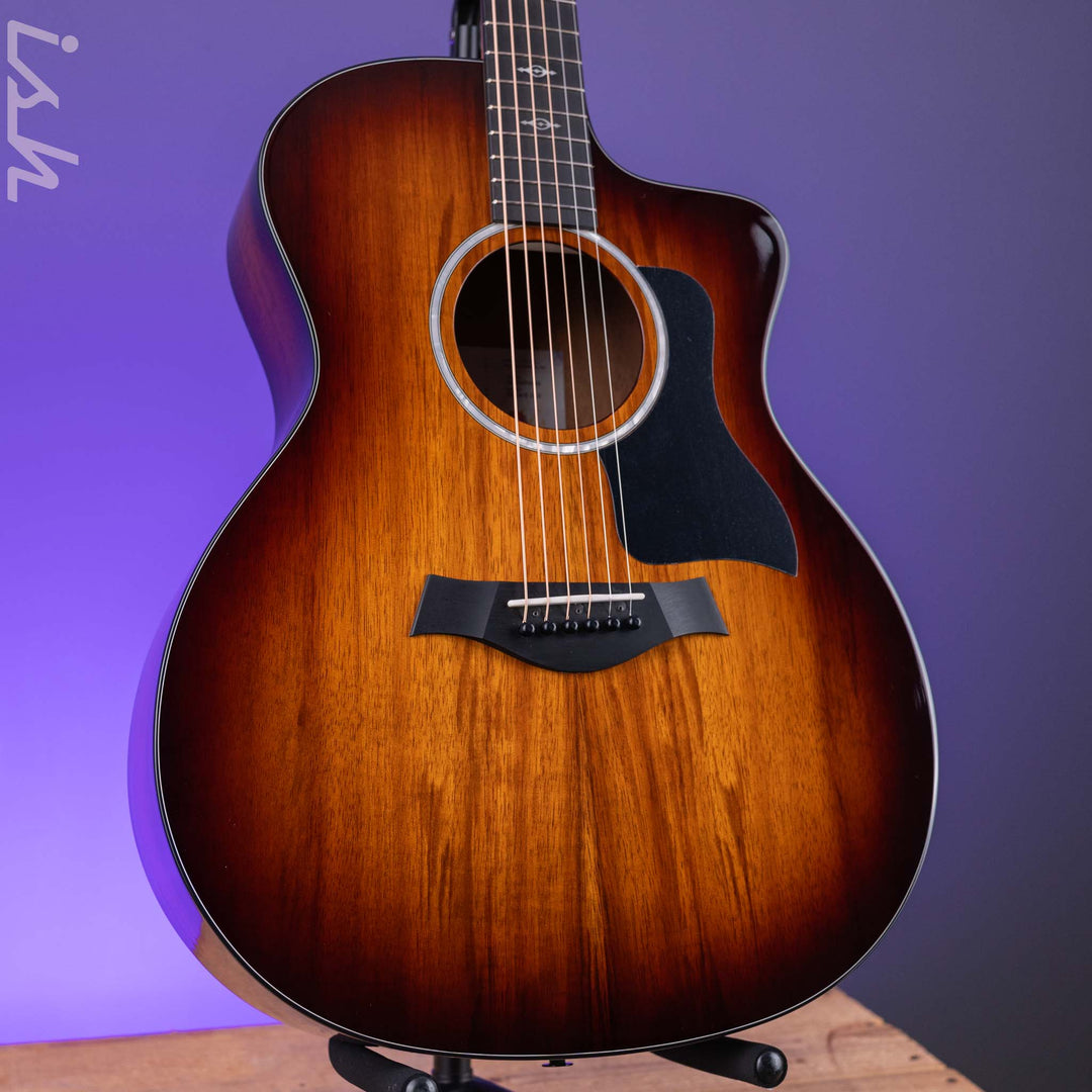 Taylor 224ce-K DLX Grand Auditorium Acoustic-Electric Guitar