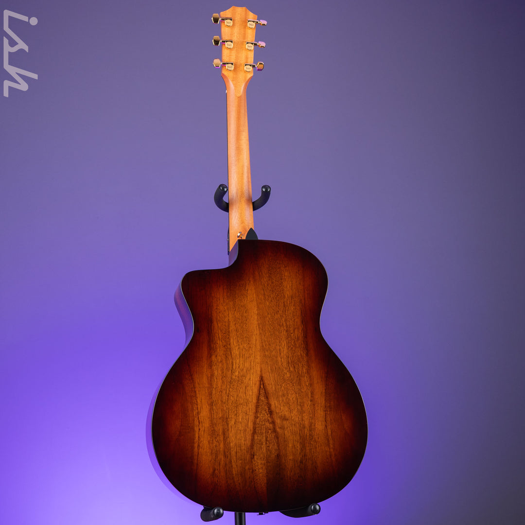 Taylor 224ce-K DLX Grand Auditorium Acoustic-Electric Guitar
