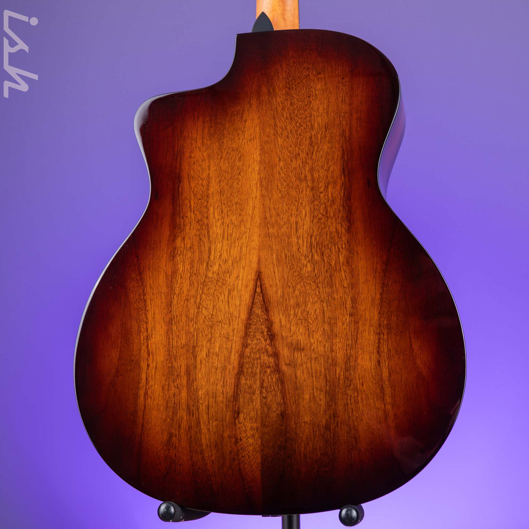 Taylor 224ce-K DLX Grand Auditorium Acoustic-Electric Guitar