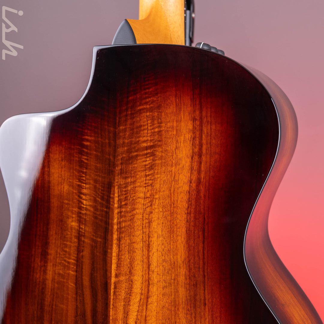 2022 Taylor 224ce-K DLX Koa