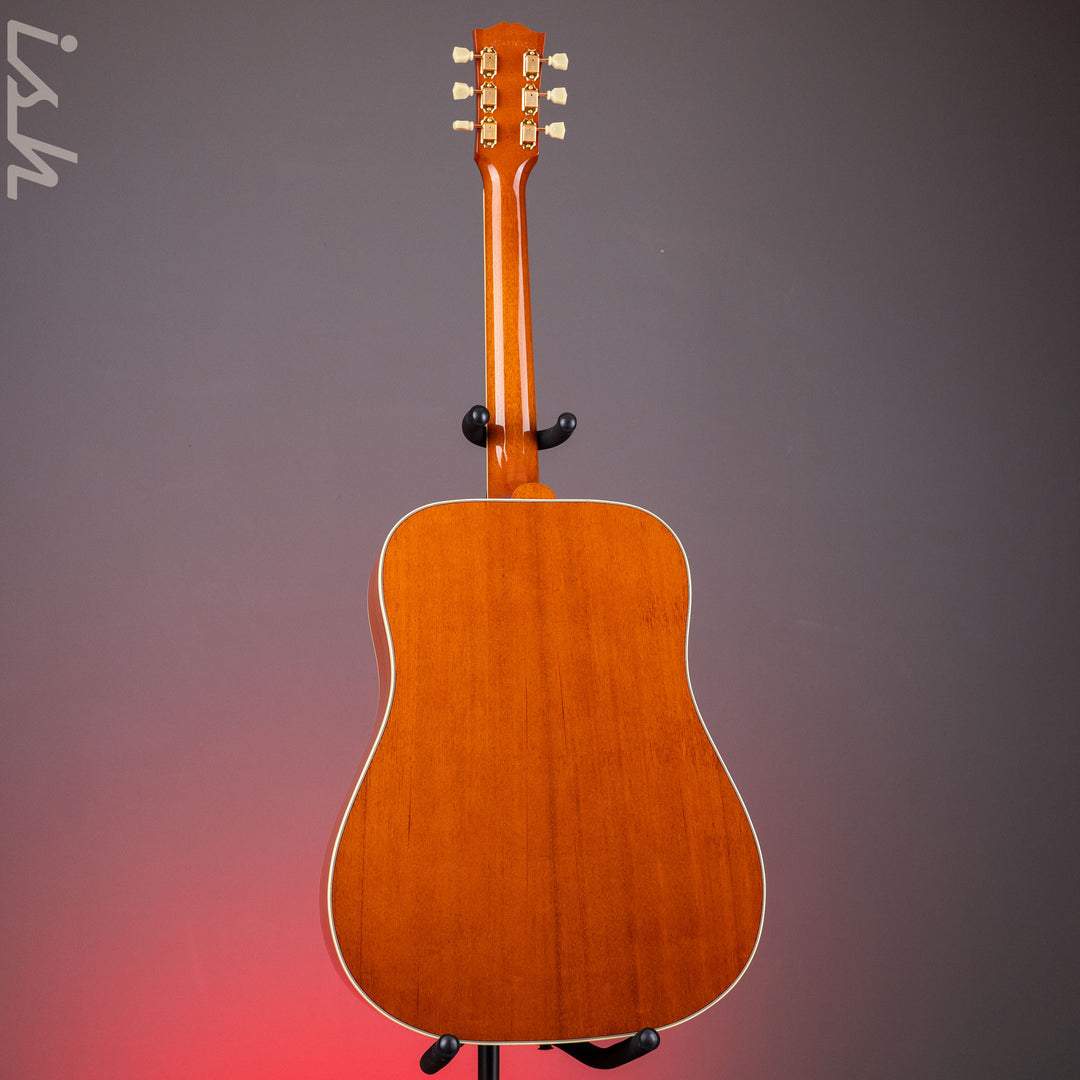 2023 Gibson Hummingbird Heritage Cherry Sunburst