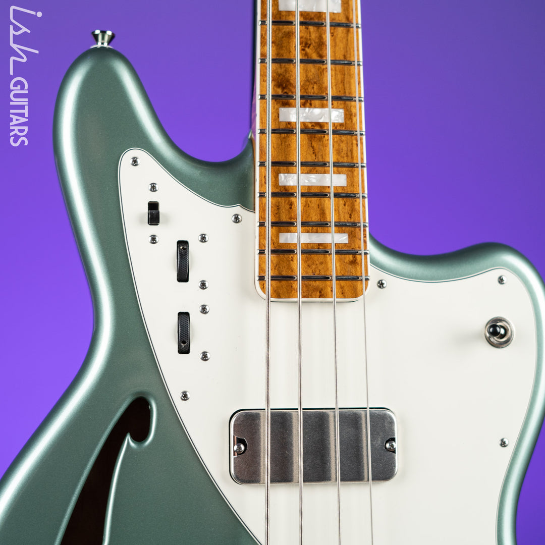 Bilt S.S. Zaftig 4-String Bass Guitar Ice Green Metallic