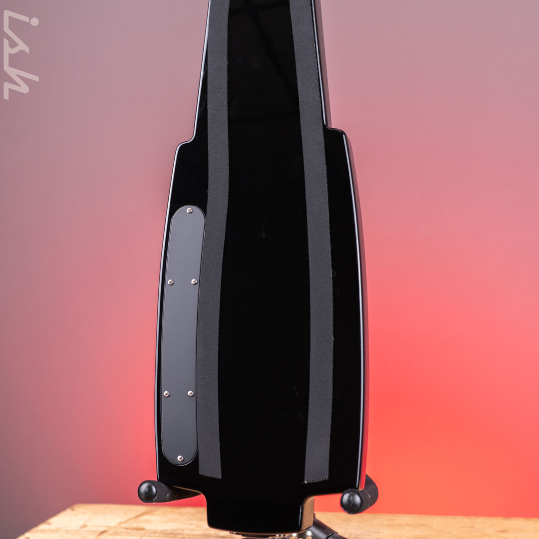 2023 Duesenberg Lapsteel Black/Ivory