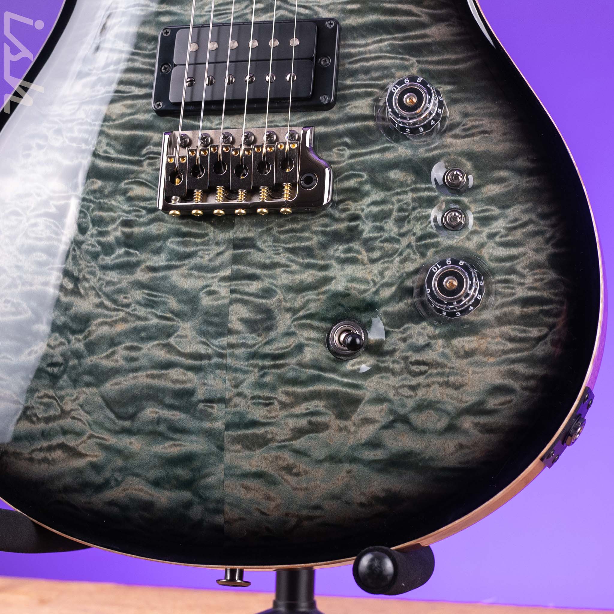 PRS Kanami Limited Edition Custom 24-08 Trampas Green Smokeburst