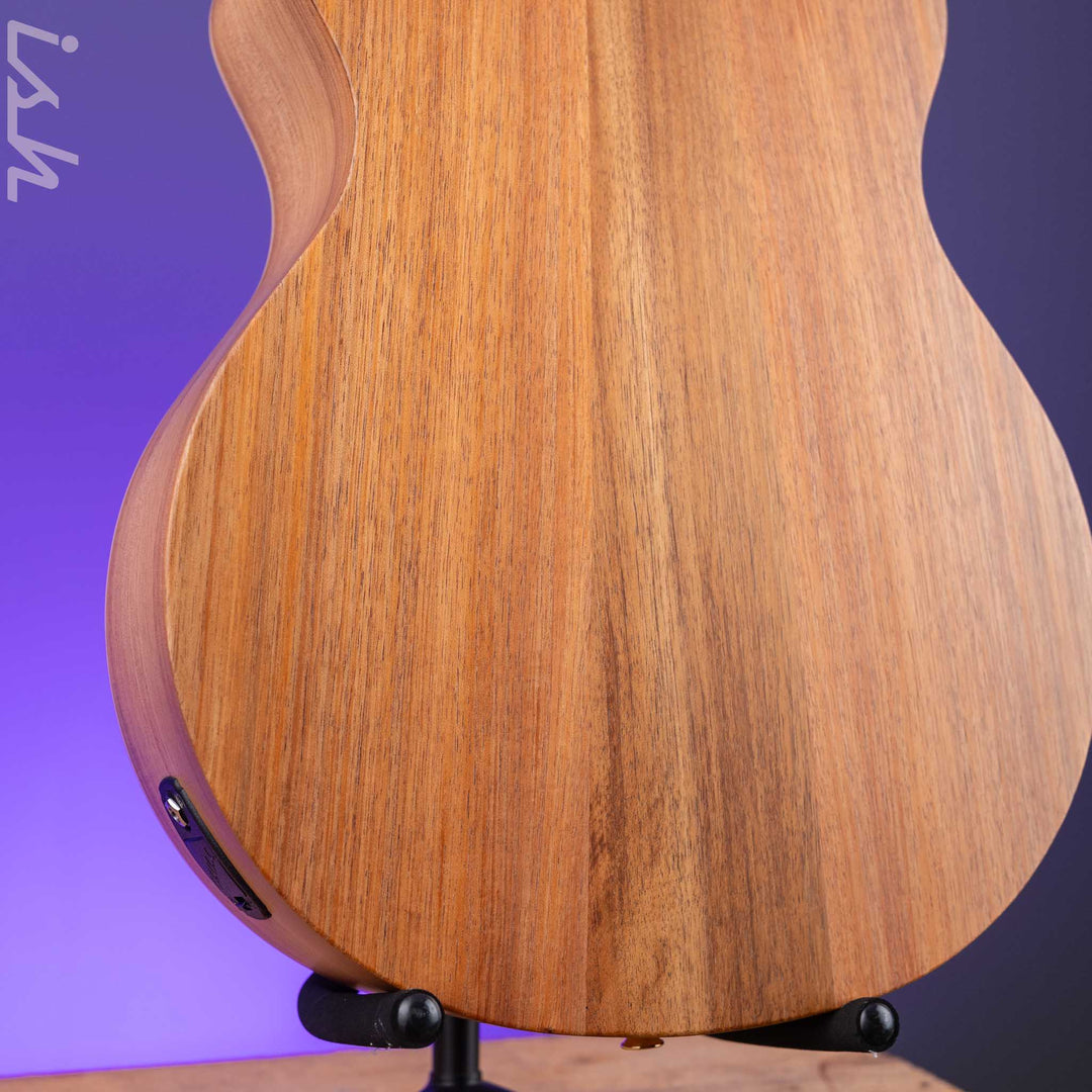 Cole Clark Grand Auditorium Acoustic-Electric Guitar AN2EC Blackwood