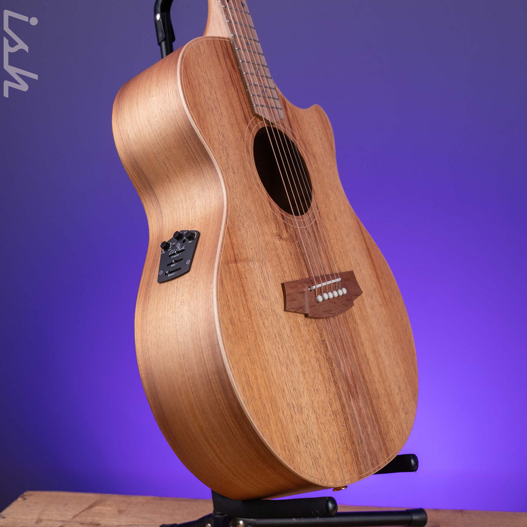 Cole Clark Grand Auditorium Acoustic-Electric Guitar AN2EC Blackwood