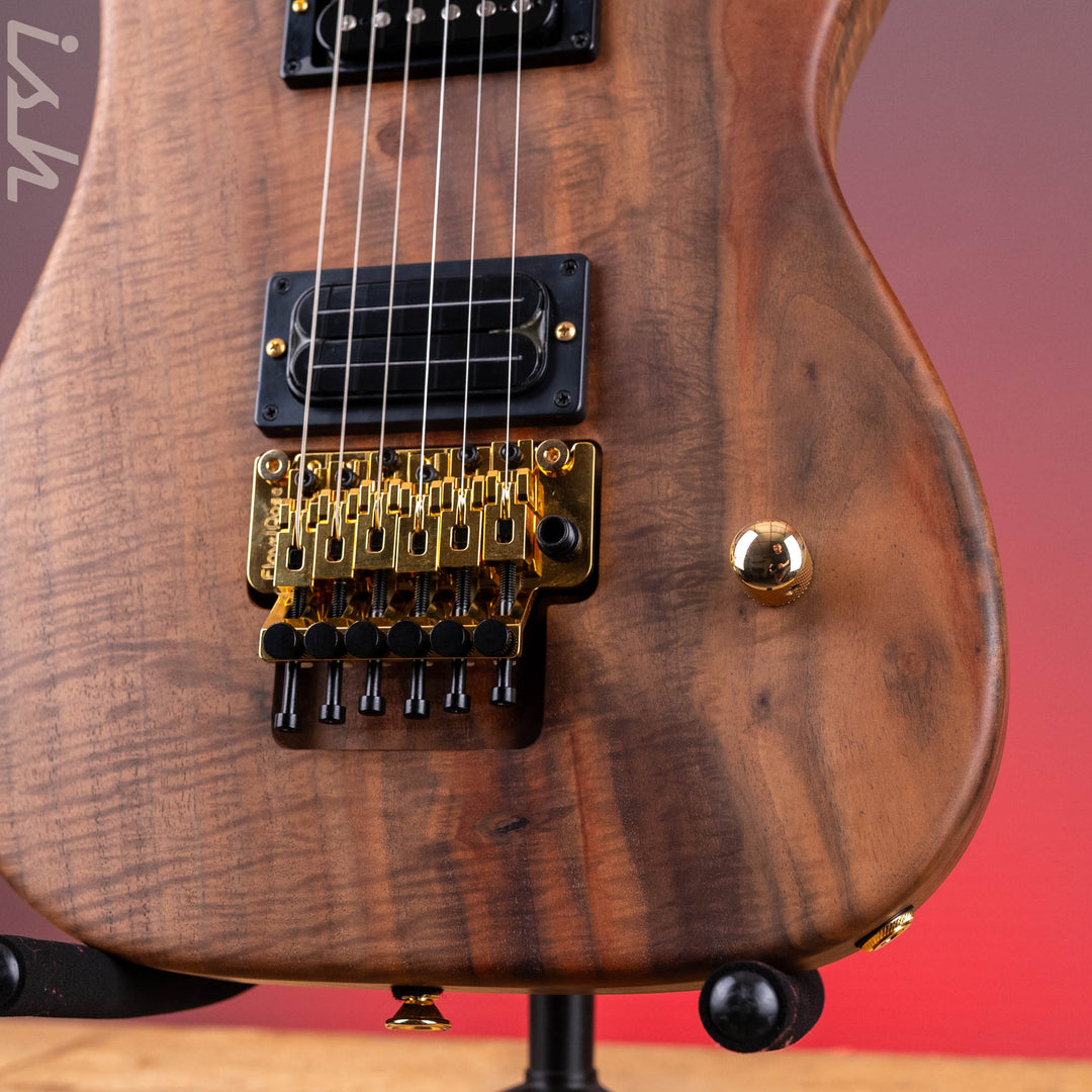 Washburn Nuno Bettencourt Signature Model Claro Walnut