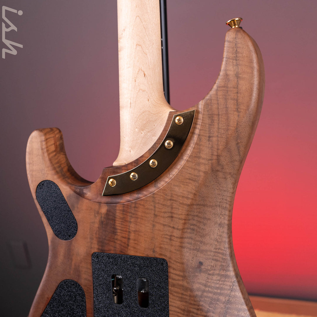 Washburn Nuno Bettencourt Signature Model Claro Walnut