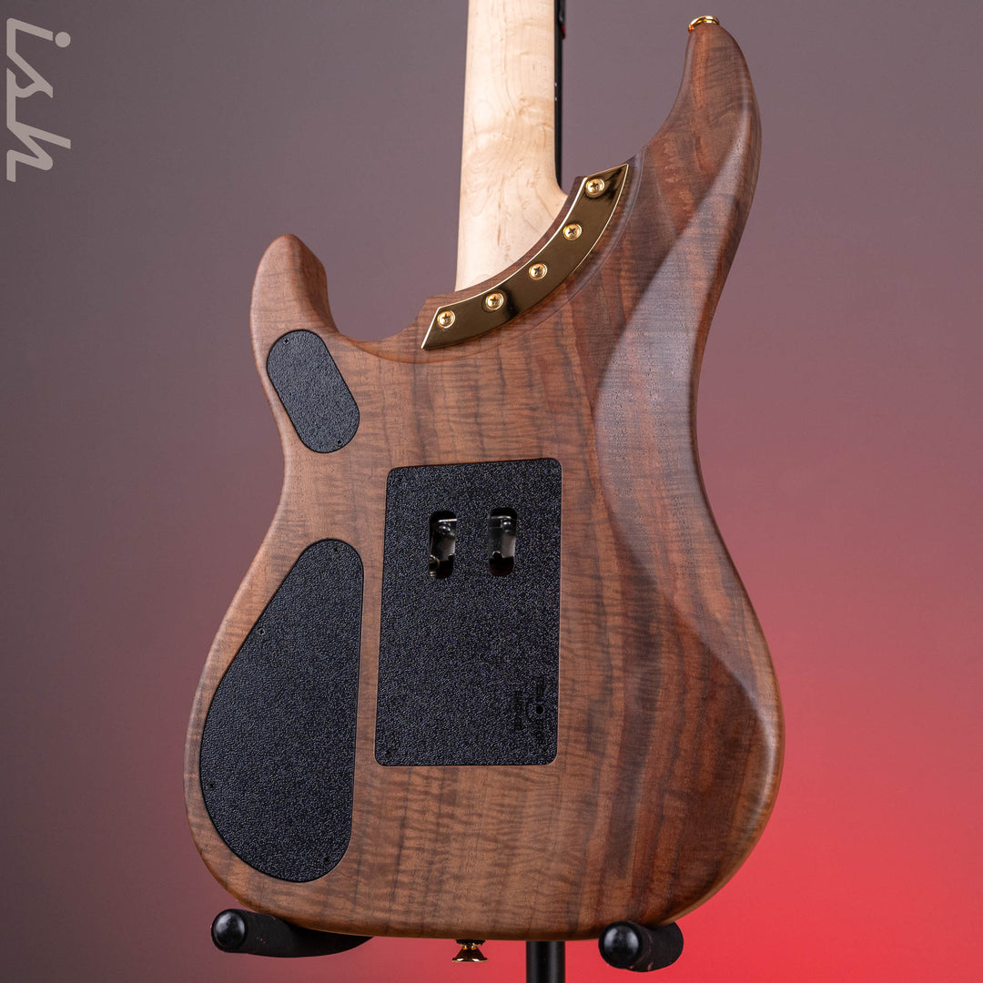 Washburn Nuno Bettencourt Signature Model Claro Walnut