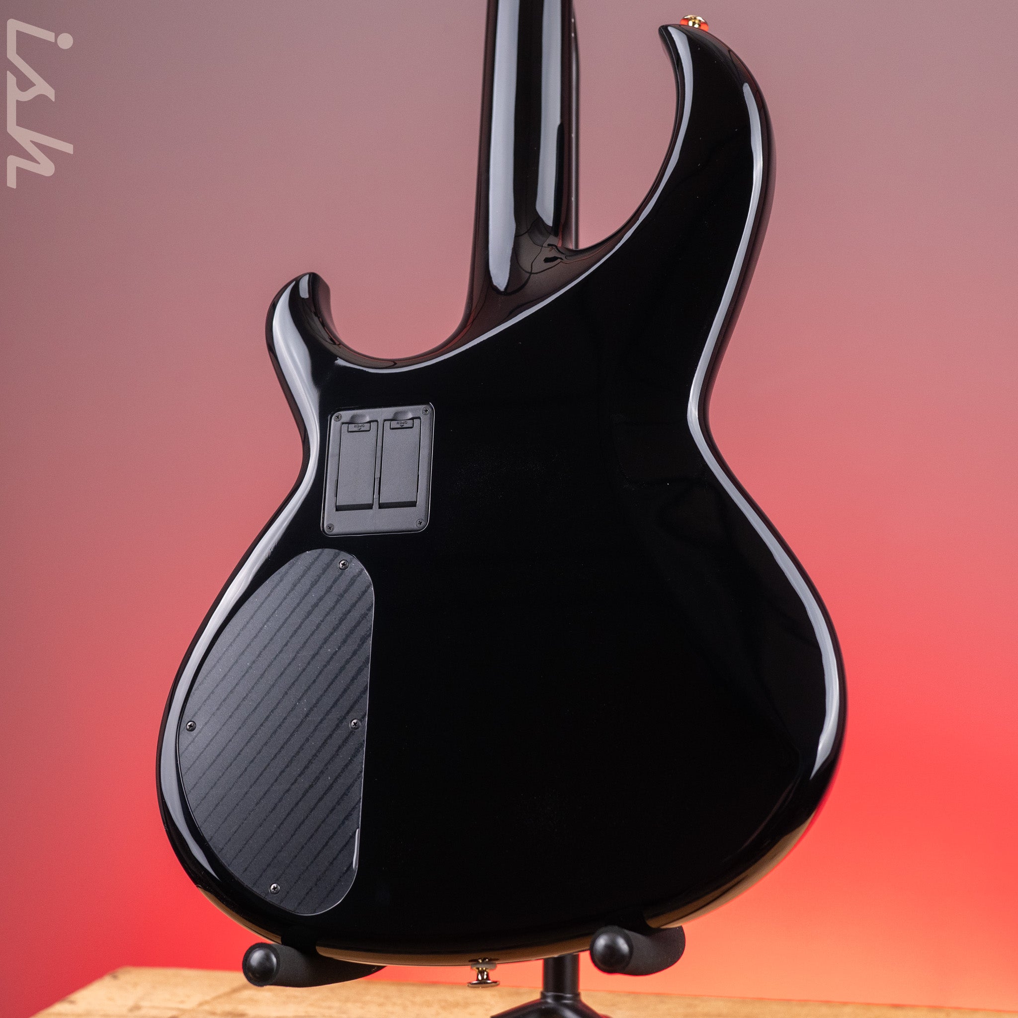 Aria Pro II SB-1000 4-String Bass Black – Ish Guitars