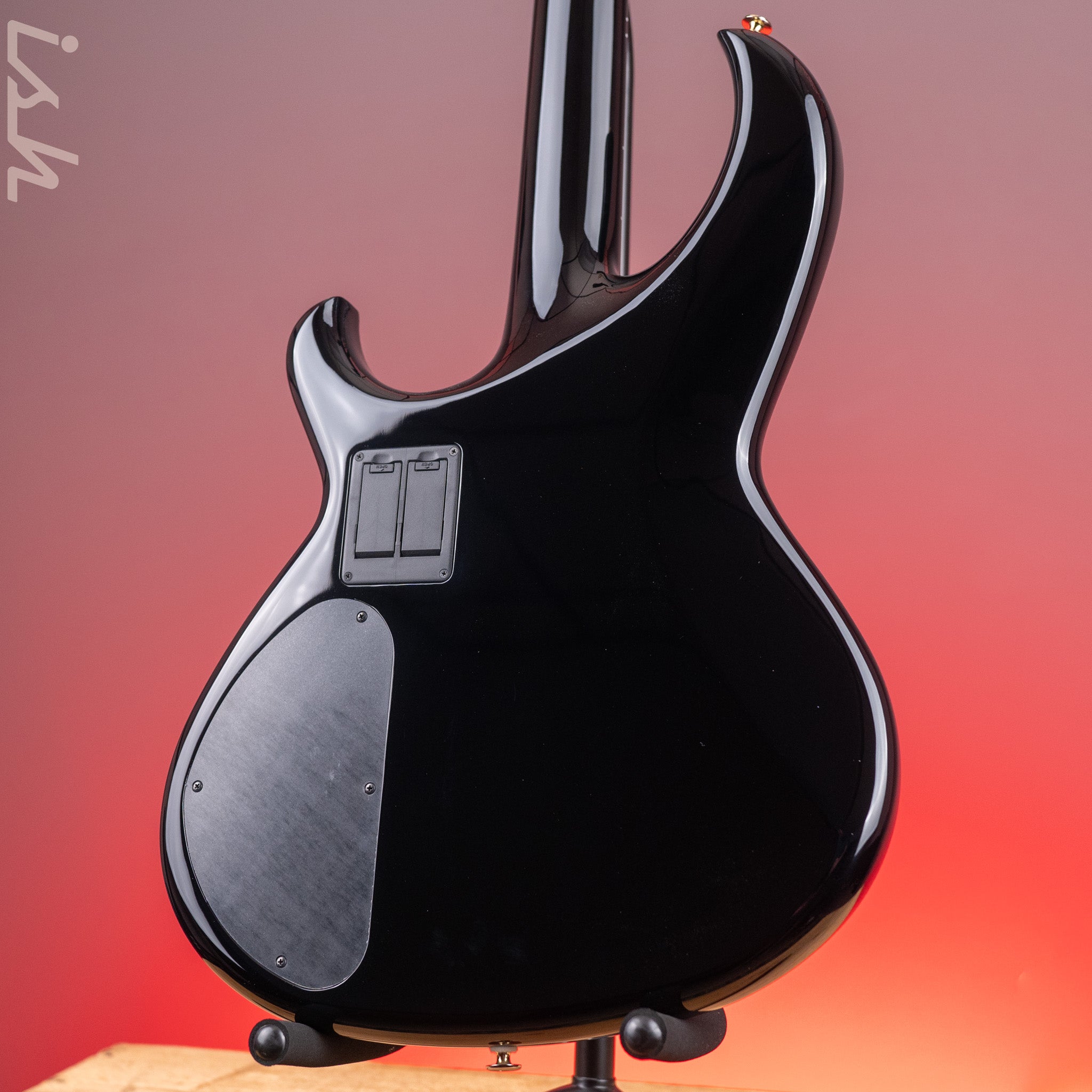 Aria Pro II SB-1000 4-String Bass Black – Ish Guitars
