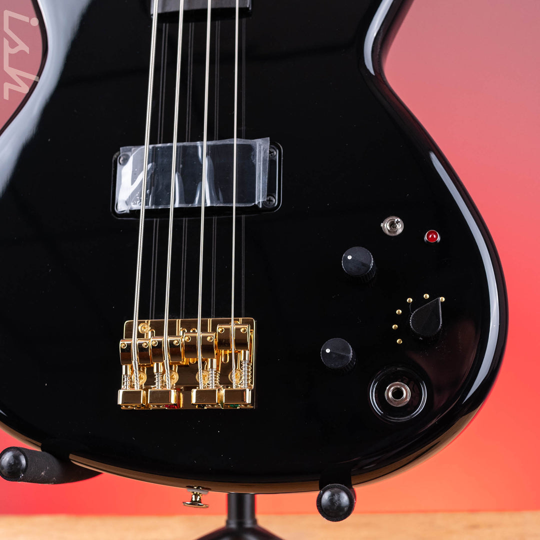 Aria Pro II SB-1000 4-String Bass Solid Black