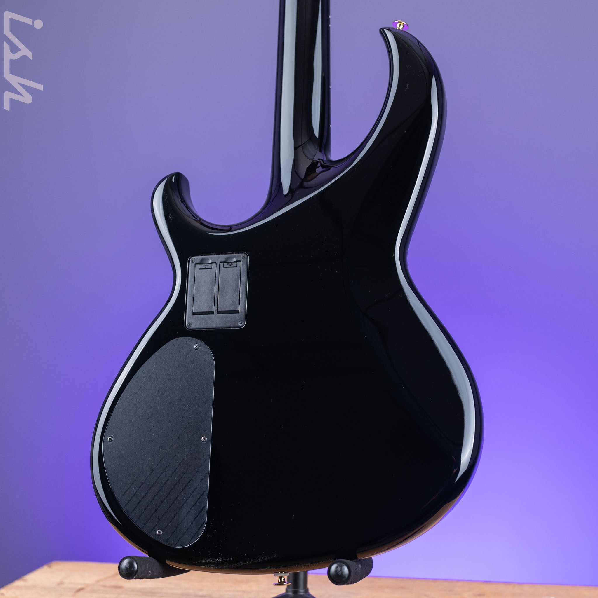 Aria Pro II SB-1000 4-String Bass Black – Ish Guitars