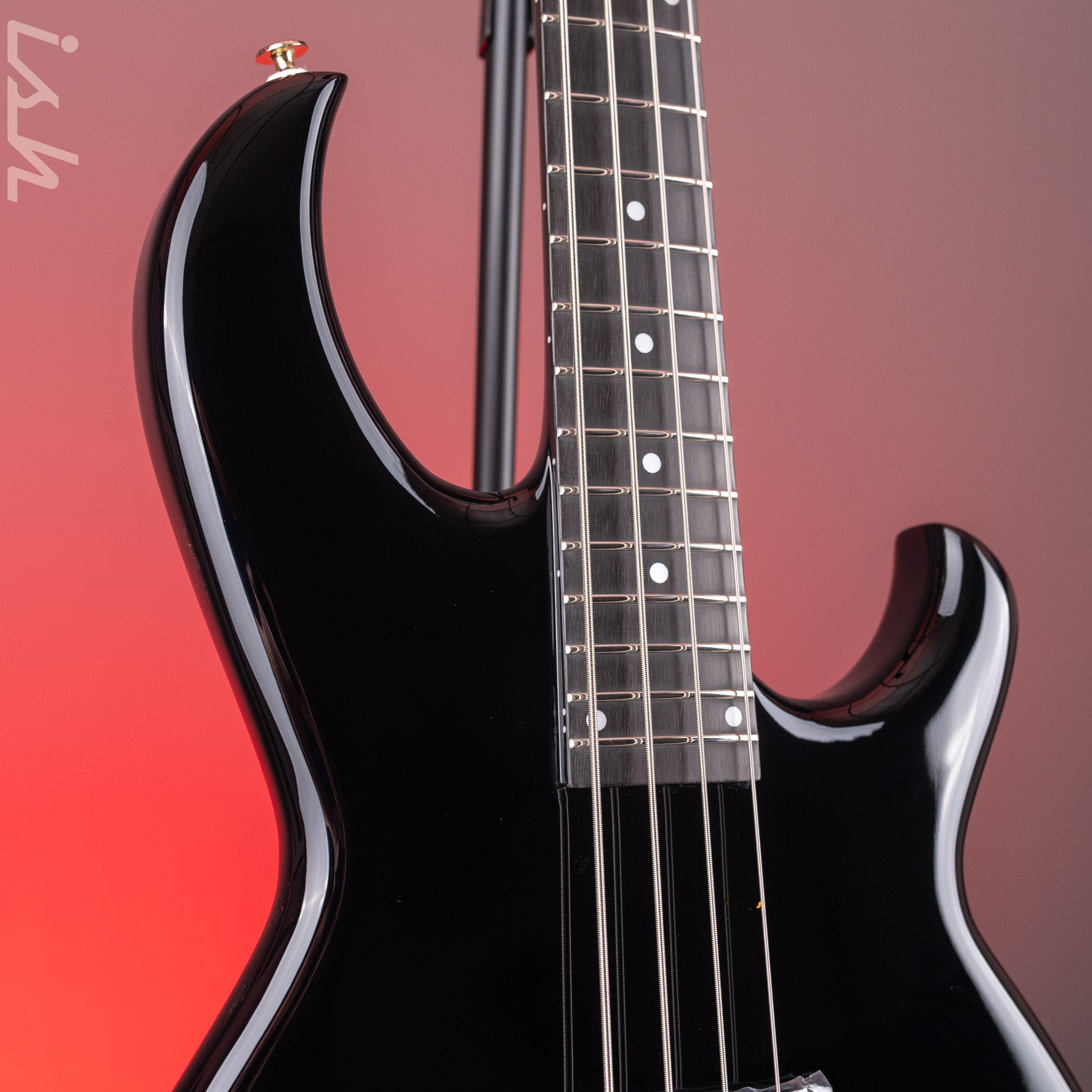 Aria Pro II SB-1000 4-String Bass Solid Black – Ish Guitars