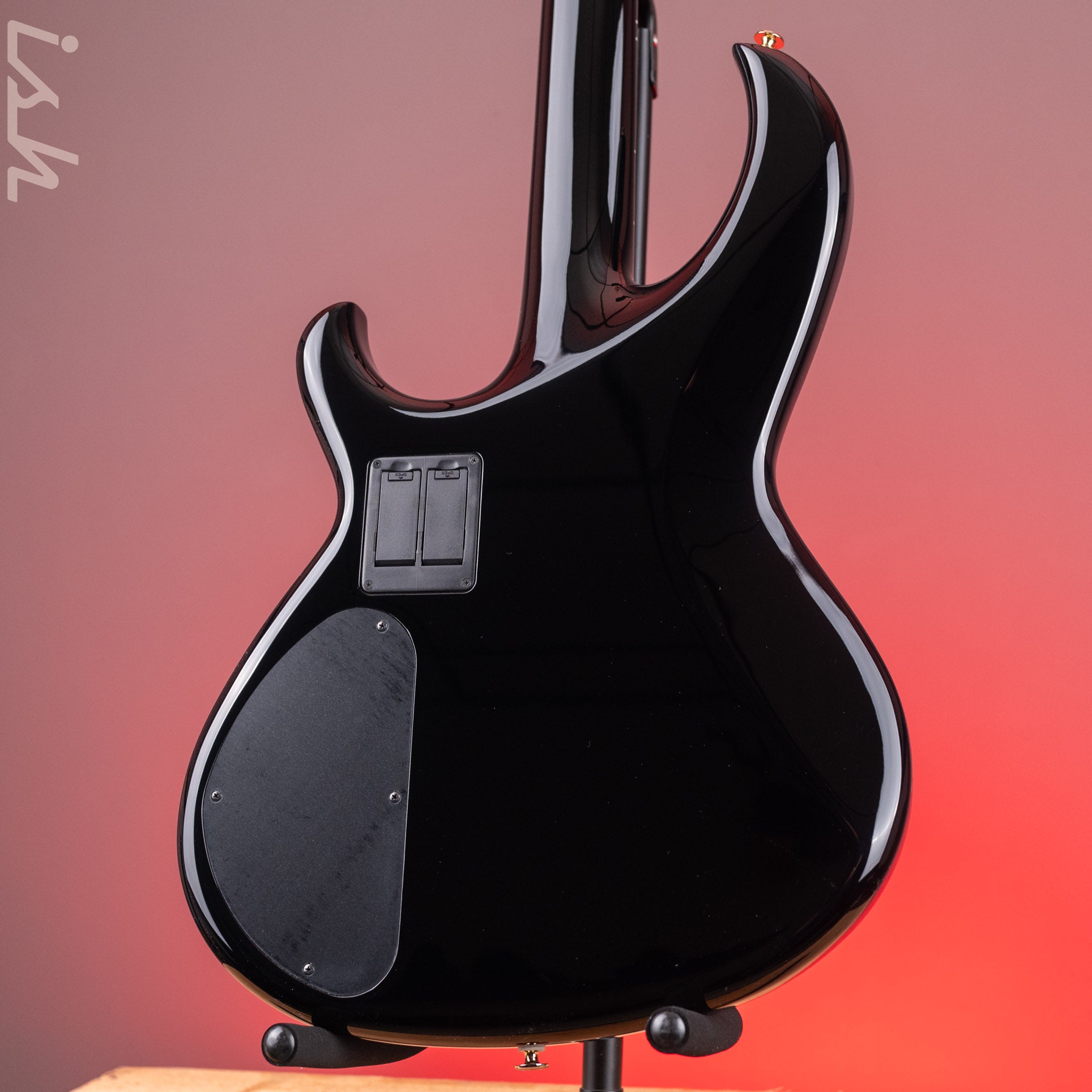 Aria Pro II SB-1000 4-String Bass Solid Black – Ish Guitars