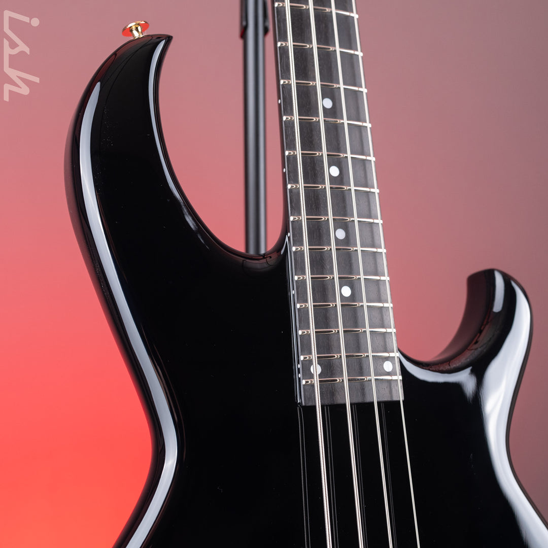 Aria Pro II SB-1000 4-String Bass Solid Black