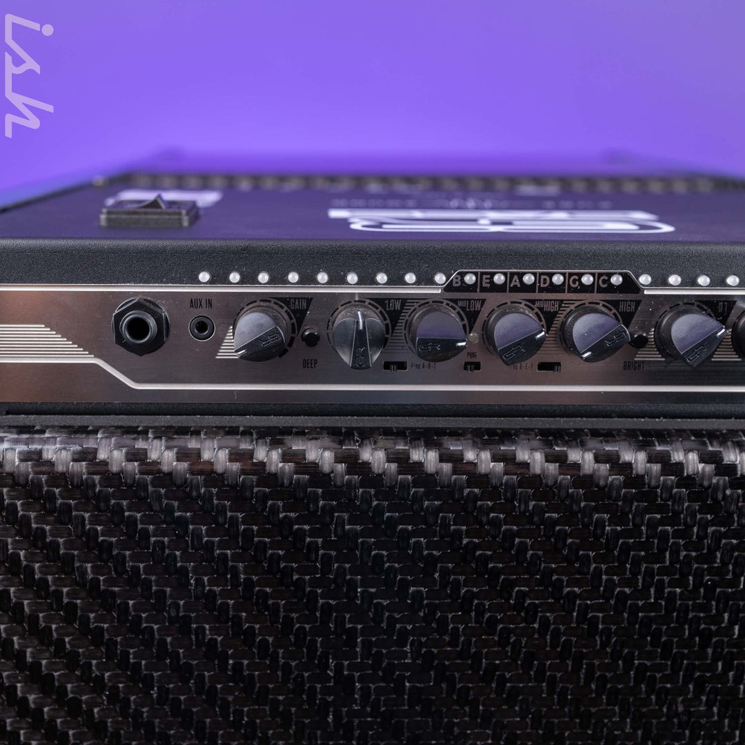 GR Audio AT 210V Bass Combo Amp Carbon Fiber 350W 2x10" 4 Ohm